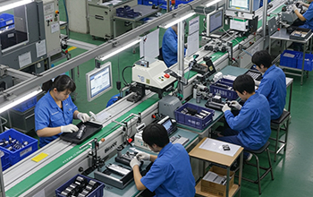 可變焦手電筒製造商：專業應用的可調節焦距